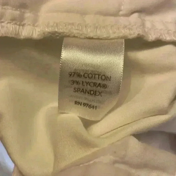 J. Jill Stretch Women’s 8 White Cuffed 6” Inseam Shorts - Picture 6 of 7